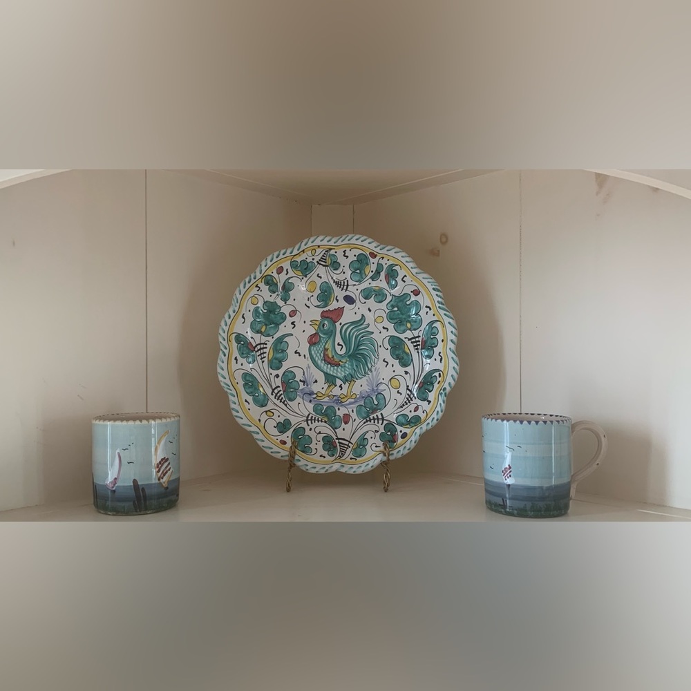 Set of vintage Lamas coffee mugs